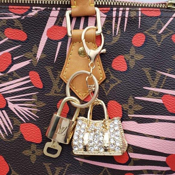 100% Auth Louis Vuitton Lock & Key with unbranded Bagcharm, Keycharm, Keychain - Picture 7 of 8